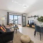 Arpon Santa Rosa 5 By Escape Puerto del Carmen (Lanzarote)
